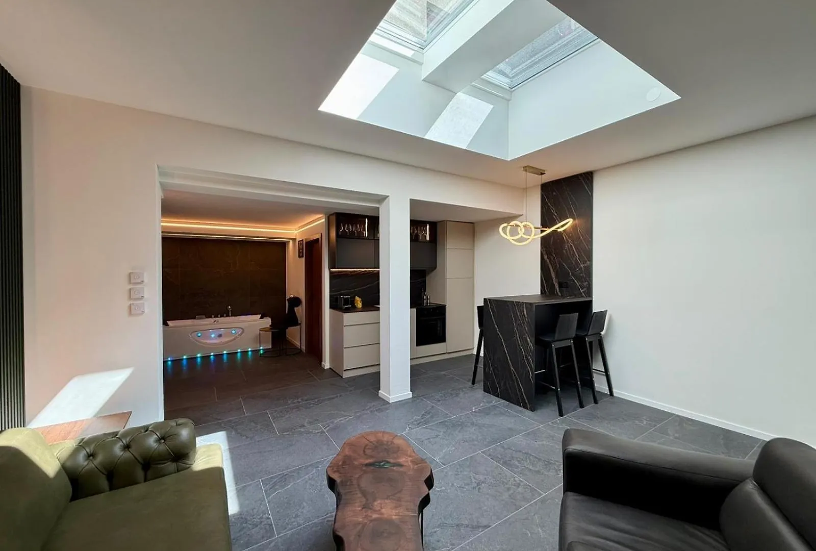 Luxe Living Basel-City